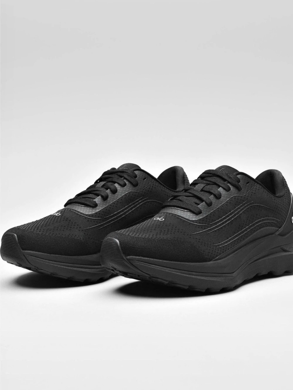 Alo Runner Sneaker